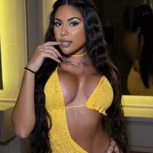 Rebeca — escort a Düsseldorf