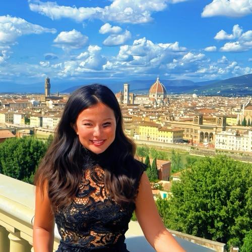 Luna River — escort in Geneva