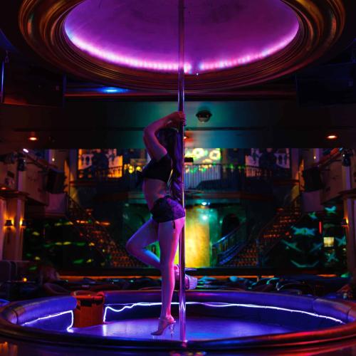 Treasures Gentlemen's Club — erotický podnik v Las Vegas