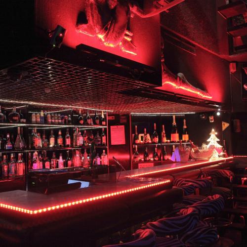 Le Boa — locale erotico a Nizza, foto 3