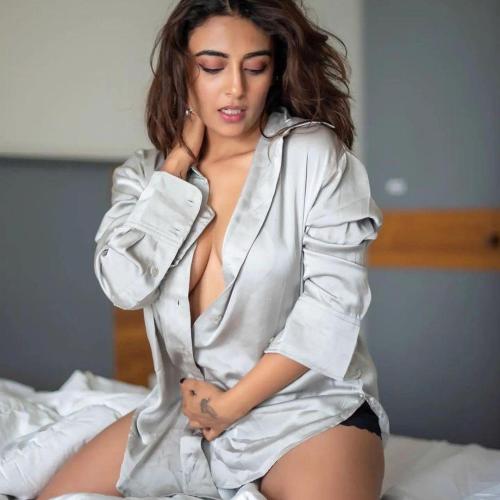 Pakistani Escorts in Dubai	+971502006322