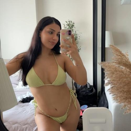 Ceren — escort à Osaka