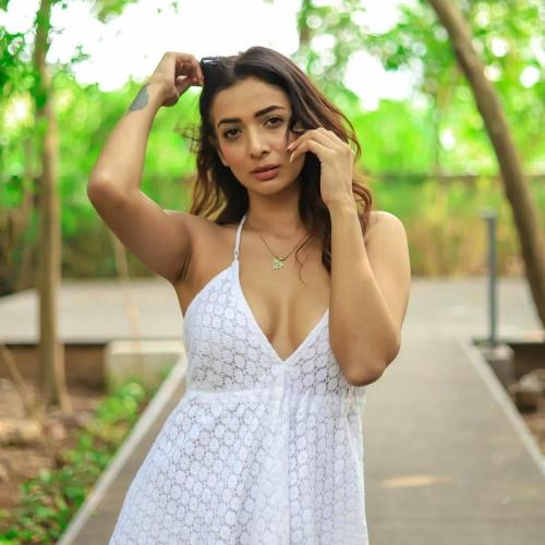 Escorts In Dubai	+971501558122