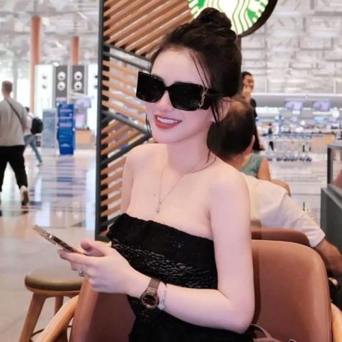 Emmy — escort in Singapore