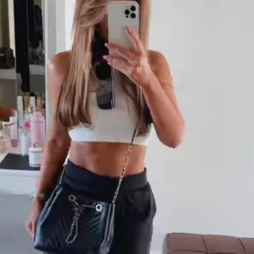 Ellen Schneider — escort in Hong Kong, foto 2