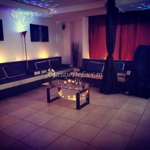 Raisa Massage (masaje De Lux) — еротичний заклад у місті Клуж-Напока