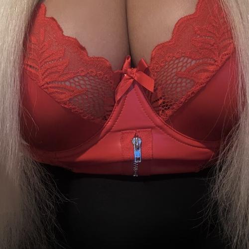 Viky — escort in Prešov