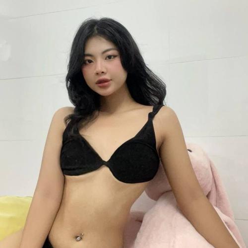 Maika — مرافقة في برلين، الصورة 3