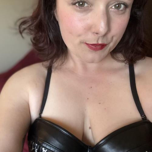 Vanessa Miles — Escort in Cleveland