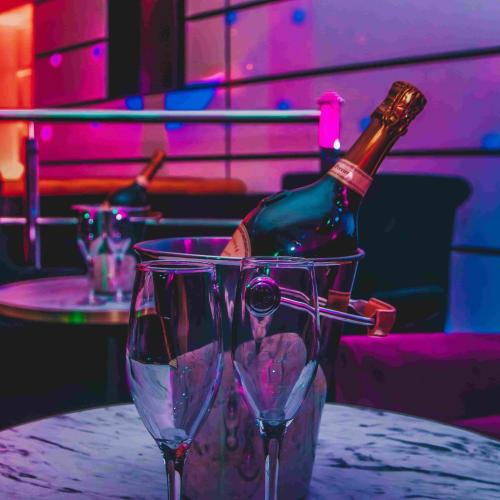 Diamond Dolls — erotic venue in Glasgow