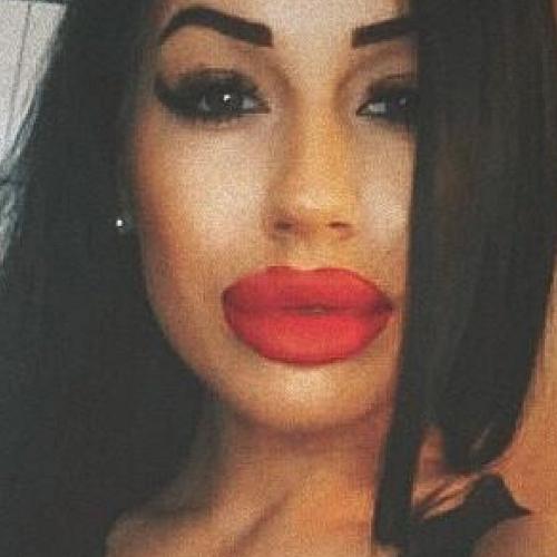 Sara Hot — escort à Munich