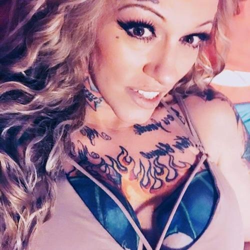 Crazy Lisalove — kísérő itt: Dallas