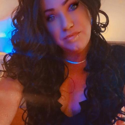 Isabella — escort in Fresno