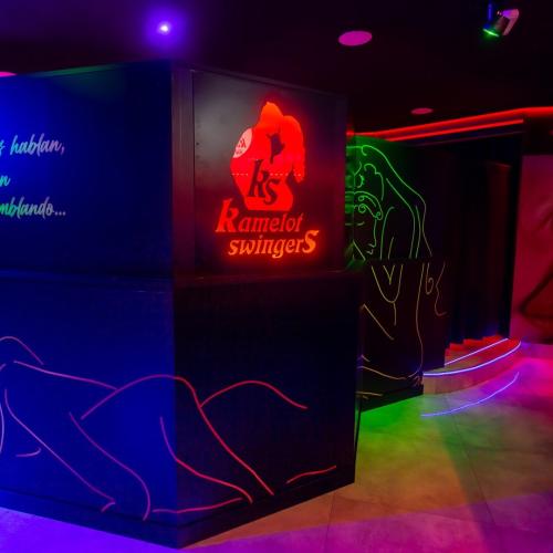Pub Kamelot Swingers — erotický podnik v meste Torremolinos