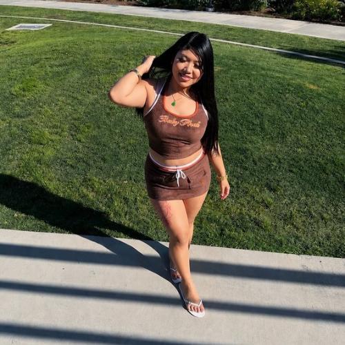 Sui Amika — eskorte i Phoenix