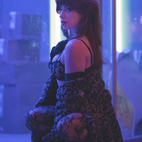 Violet Vixxen — συνοδός στην πόλη Πόρτλαντ