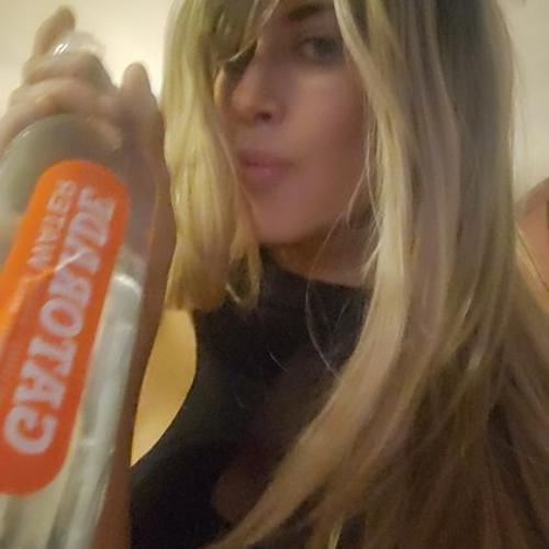 Lovely Lana Love — acompanhante em Arlington