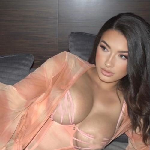 Gia Daniels — escortă în San Francisco