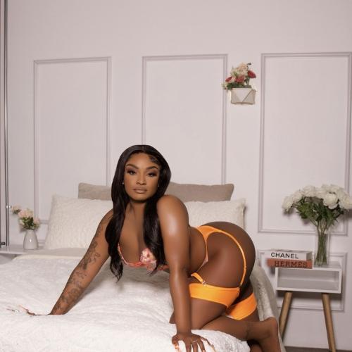 Mayaholleewood — escortă în Richmond