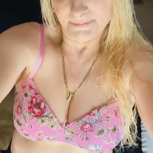 Lovelynn — Escort in Richmond