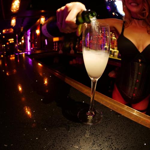 Camelot Showbar — erotisk utested i Washington D.C., bilde 4
