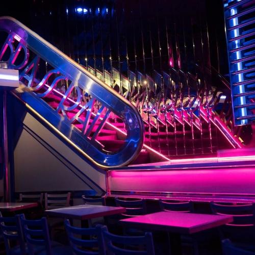 The Brass Rail — erotikus hely itt: Toronto
