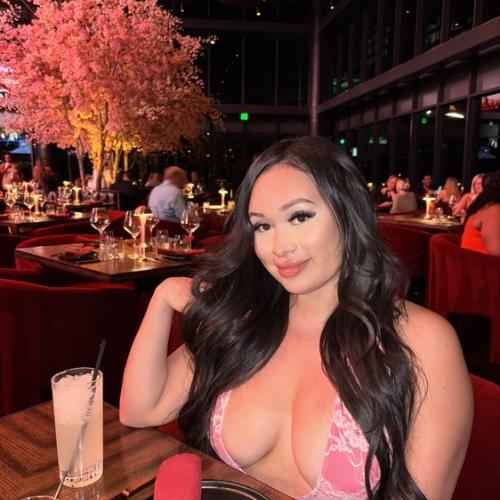 Gigiilove — escort in Boston