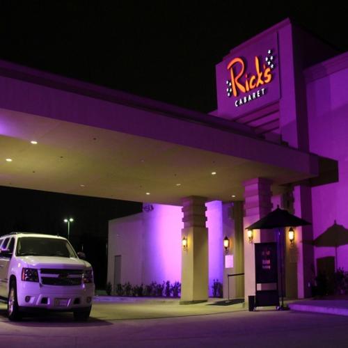 Rick's Cabaret Dfw — erotický podnik v Fort Worth