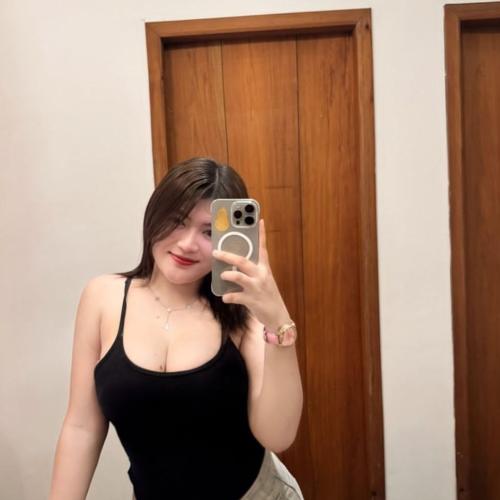 Azimah — Escort in Dschidda