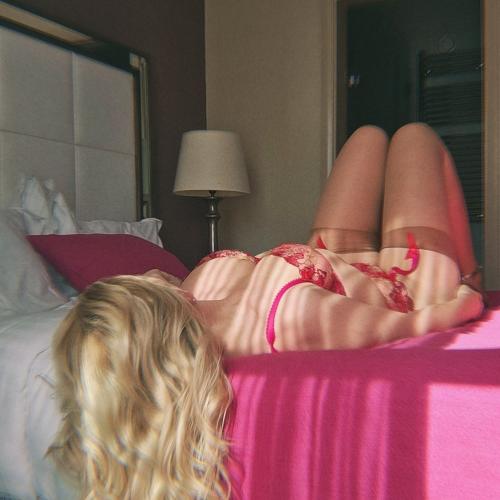 Lea Delane — 런던 에스코트