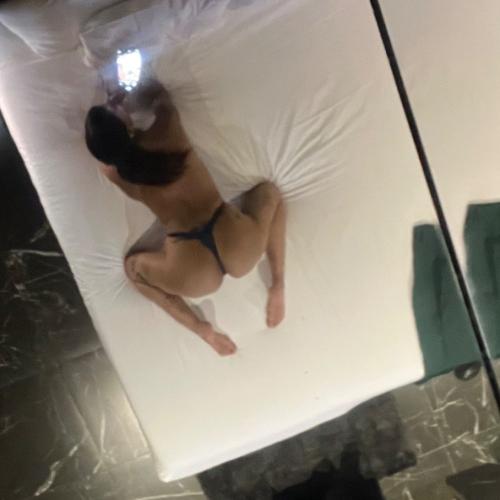 Cindy — eskort v meste Verbier