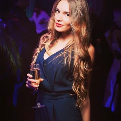 Milena — kísérő itt: Limassol