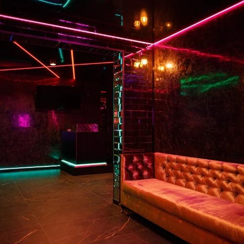 Elysium Swingers Club — Erotik-Location in Marki