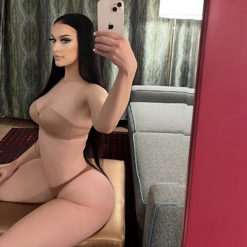 Kim King — 피닉스 에스코트