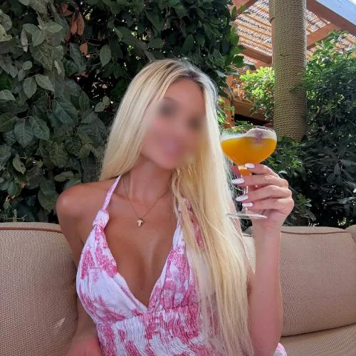 Monica — eskorta w Londyn