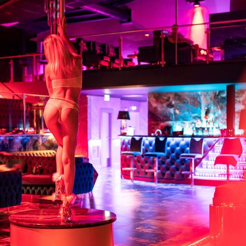 Flamingo Island — local erótico en Ettlingen