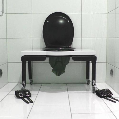 Der Femdom — erotisk utested i Zürich, bilde 12