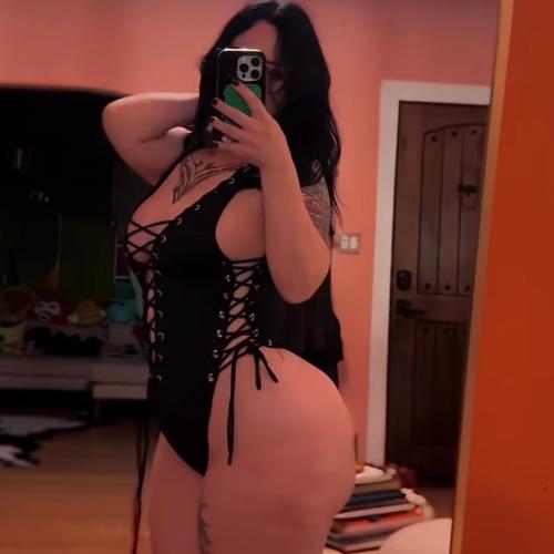 Haleyy — escort a Palm Springs