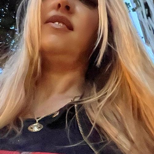 Laura — Klaipėda 에스코트