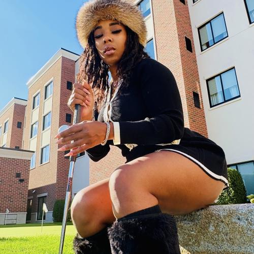 Moriyah Moor — eskort v meste Detroit