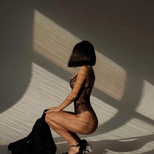 Fleur — συνοδός στην πόλη Λισαβόνα