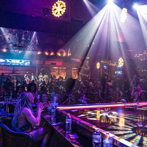 Downtown Cabaret — erotický podnik v Minneapolis