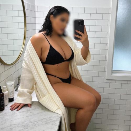 Zerina — Escort in Vancouver, Foto 5