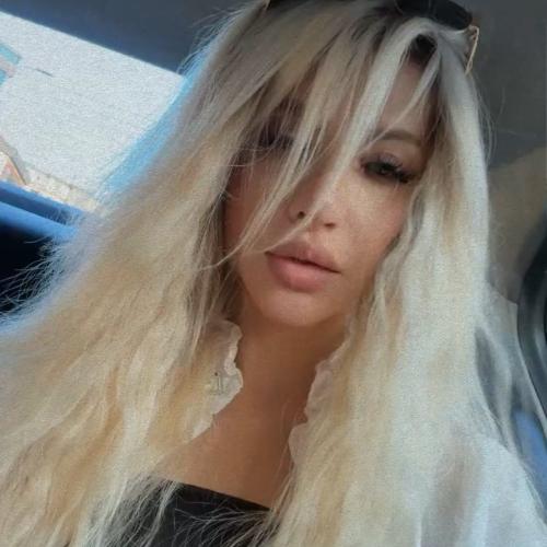 Sara — escort en Doha