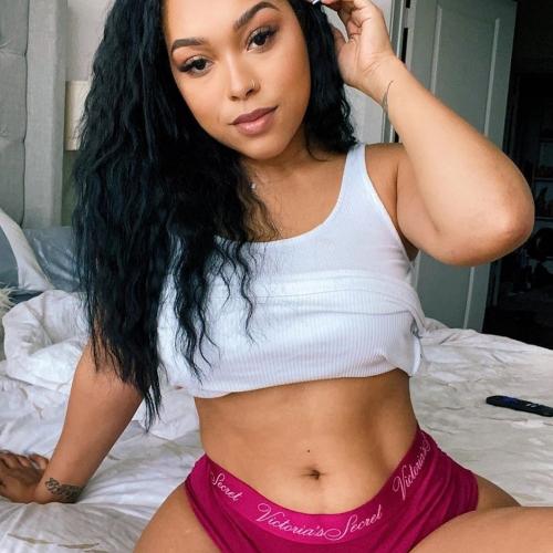 Vanulla — escort in Kuwait City