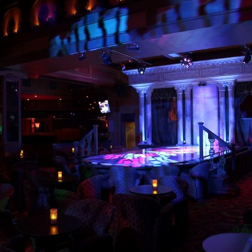 Downtown Cabaret — erotický podnik v Minneapolis