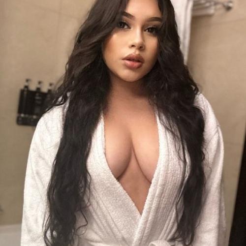 Dani — escort à Francfort