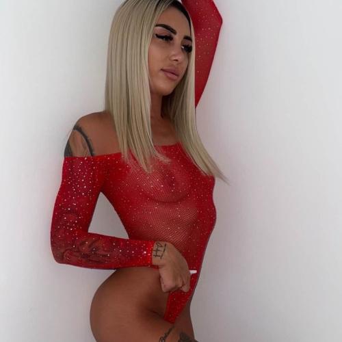 Maya — Escort in Pula