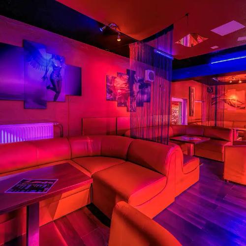 Night Club Paris — erotický podnik v Poprad