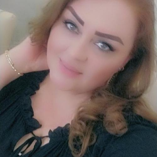 Madam Ayka — συνοδός στην πόλη Μπακού